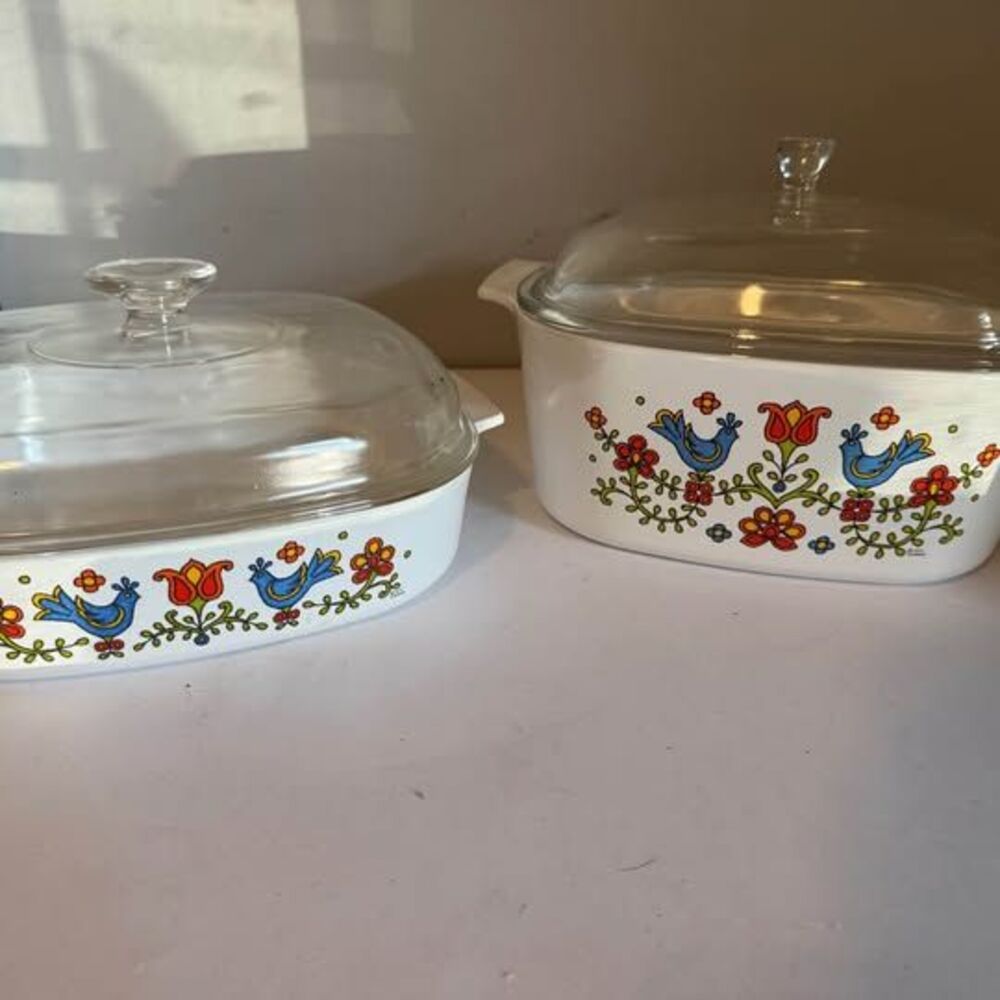 Vintage 1975 Corning Ware Festival Blue Bird Casserole Dishes with Lids. 1 quart